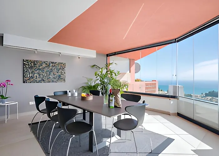 28-Luxury Penthouse With Stunning Views Benalmadena!